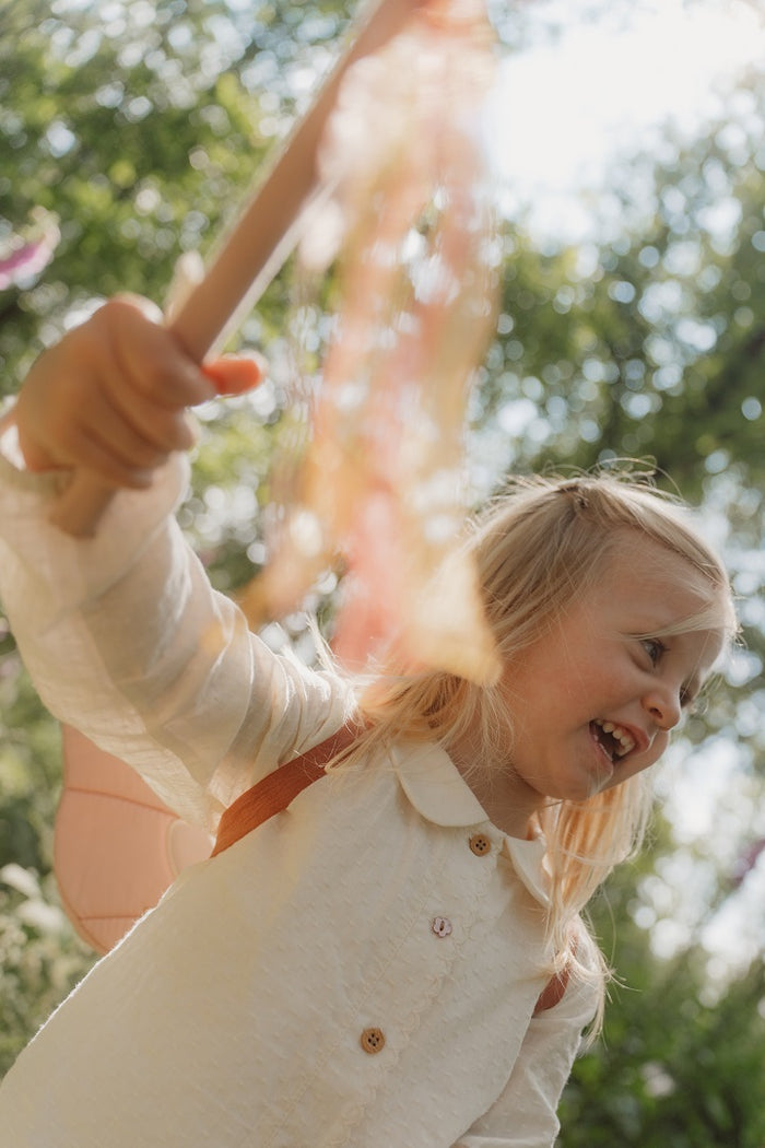 Fairy Garden Feenflügel mit Zauberstab von Little Dutch aus Baumwolle