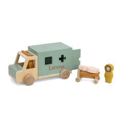 Personalisierbarer Trixie Krankenwagen aus Holz mit Lasergravur – Rettungsfahrzeug mit Trage und Tierfiguren für Kinder ab 18 Monaten